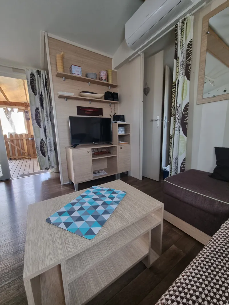 54 Résidence  Le Lys  40M2 (2 Salle De Bains) +Clim + Lave Vaisselle+Terrasse Couverte