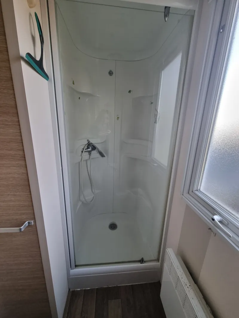 54 Résidence  Le Lys  40M2 (2 Salle De Bains) +Clim + Lave Vaisselle+Terrasse Couverte