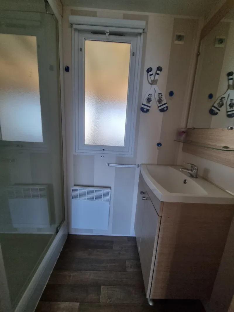 54 Résidence  Le Lys  40M2 (2 Salle De Bains) +Clim + Lave Vaisselle+Terrasse Couverte