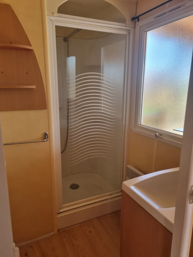 66 Résidence Des Bois  32M2, Climatisation  + Télevision + Lave Vaisselle + Terrasse Couverte