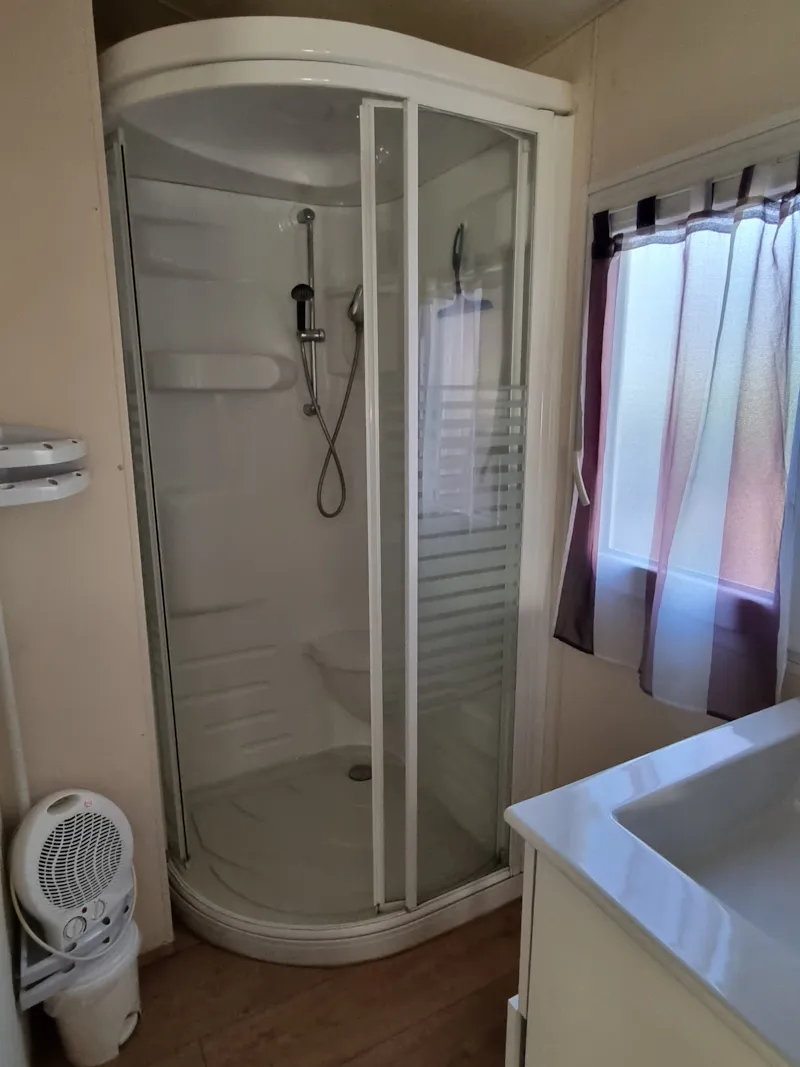 24 Résidence  Noisette 32M2  Terrasse Couverte + Télevision + Lave Vaisselle + Climatisation