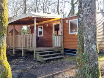 Mietunterkunft - Residenz Sous-Bois, Überdachte Terrasse - Camping LA GARENNE