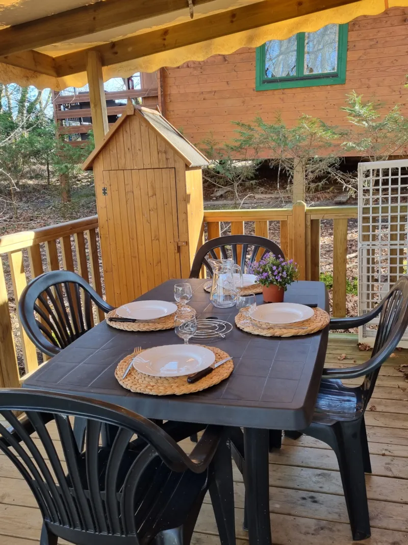 75 Résidence Sous-Bois, Terrasse Couverte