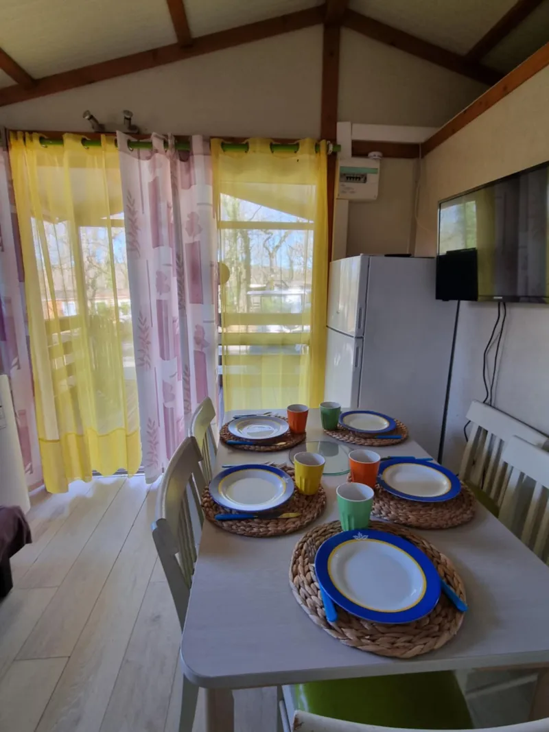 28 Cottage Détente 25M² Terrasse Couverte + Climatisation +Télévision