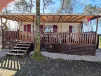 Mietunterkunft - Residence La Cordyline Überdachte Terrasse, Klimaanlage + Geschirrspüler - Camping LA GARENNE