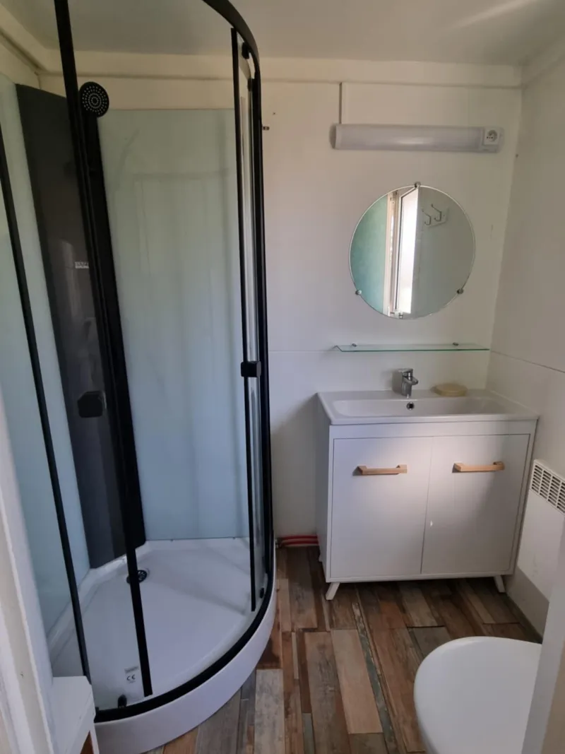 28 Cottage Détente 25M² Terrasse Couverte + Climatisation +Télévision