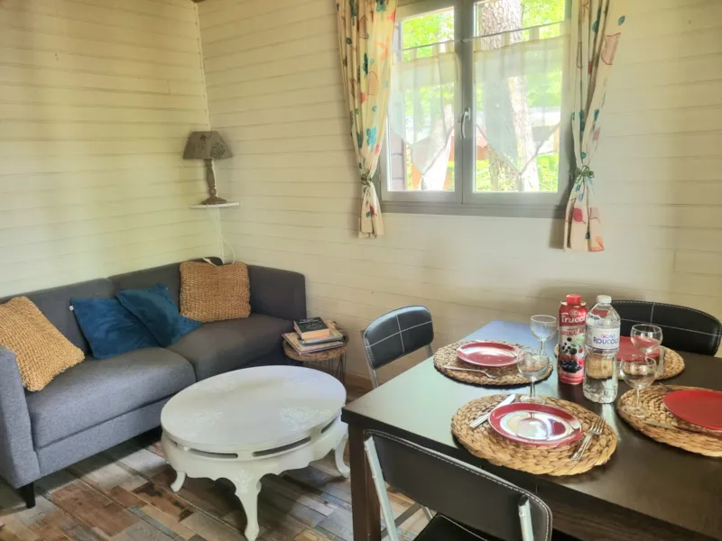 31 Chalet Soleil   Couchant  35M² + Lave Vaisselle + Terrasse Couverte + Télévision