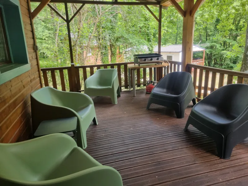 14 Chalet Iris 45M² Avec Télévision + Lave Vaisselle  + Terrasse Couverte