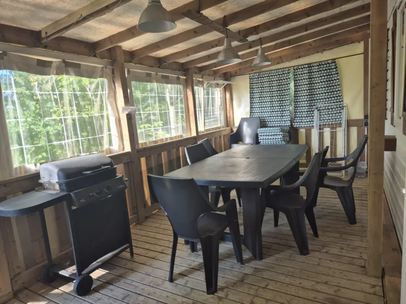 54 Résidence  Le Lys  40M2 (2 Salle De Bains) +Clim + Lave Vaisselle+Terrasse Couverte