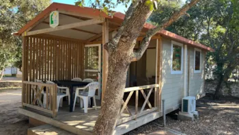 Mietunterkunft - Holzchalet 2 Zimmer Klimaanlage - Camping CAVALLO MORTO