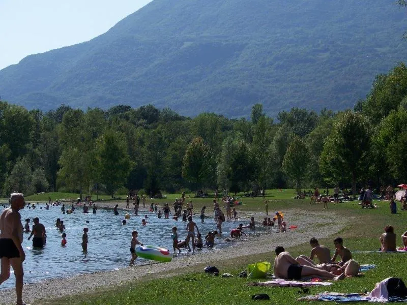 Camping du Lac de Carouge