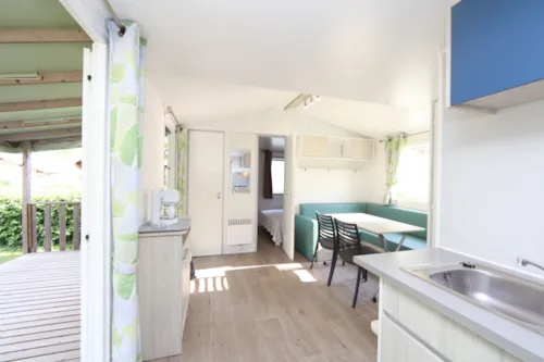 Huuraccommodatie(s) - Stacaravan 2 Slaapkamers + Airconditioning + Terras - image n°2 - Camping du Lac de Carouge