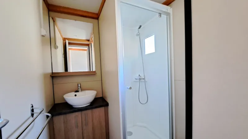 Chalet 4 Personnes - Morea - 2 Chambres - 25 M² + Terrasse Semi Couverte 16 M²