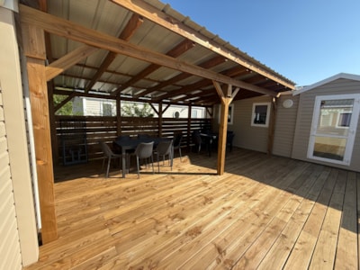 6-bedroom Grand Mistral mobile home for 12 people