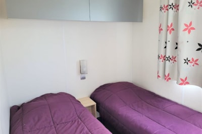 Cottage Les Grives** (2 bedrooms)