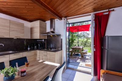 F2 - Cottage