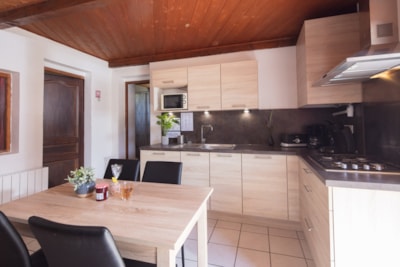 F2 - Cottage