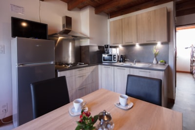 F1D - Cottage with terrace