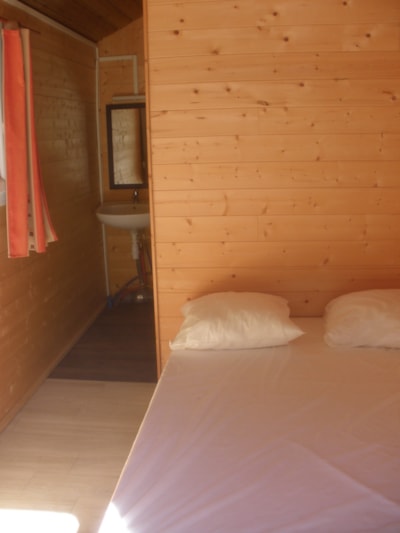 Eco chalet- Sunday