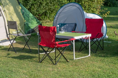 Nature Package (Without electricity, 1 tent, caravan or motor home / 1 car)