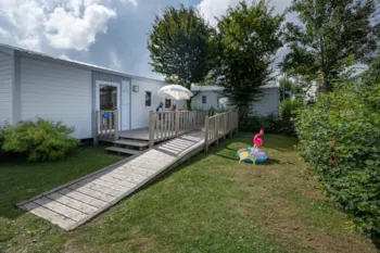 Mietunterkunft - Mobilheim 34M² Komfort (2 Schlafzimmer)  - Behindertengerecht - Flower Camping Caravaning Les Aubépines