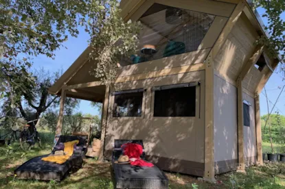Tiny Lodge Tent