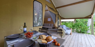 TREK LODGE TENT — 2