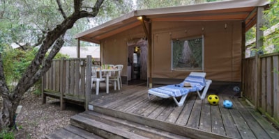 Lodge Tent — 1