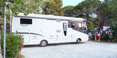 Large pitch Camper 150m² — 1
