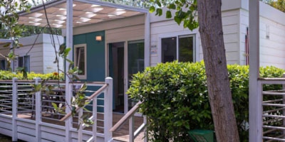 BUNGALOW A — 2