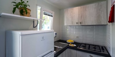 BUNGALOW A — 3