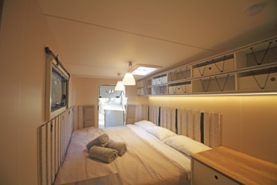 Caravan Beachy with air conditioning — 3