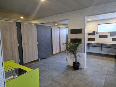 Place WITHOUT électricité — 3