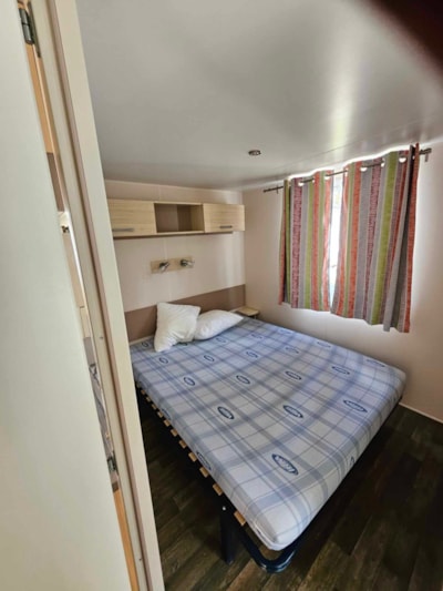MH 2 BEDROOM 4P (24) — 4