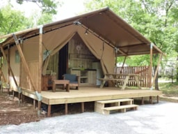 Location - Tente Safari Confort 27M² - 2 Chambres + Terrasse Couverte - Flower Camping Le Jas du Moine