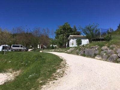 Package: Pitch + converted truck or combi vw or small caravan (2 people + 1 vehicle)