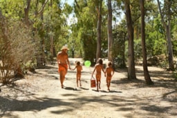 Pitch - Pitch (With Electricity) - Camping Village Vacances Naturiste Bagheera
