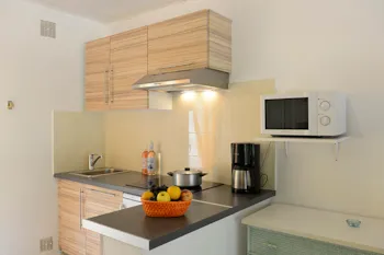 Location - Mini Villa Type A - Camping Village Vacances Naturiste Bagheera