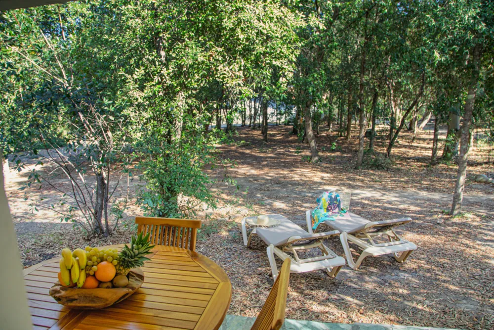 Huuraccommodatie(s) - Mini Villa Type B1 - 2 Volw. 2 Kinderen (B.G., Mezzanine) - Camping Village Vacances Naturiste Bagheera