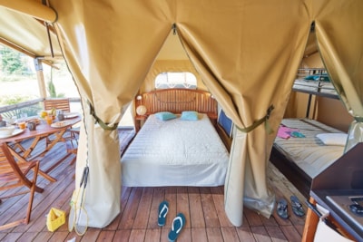 Lodge Confort, 2 bedrooms, bathroom