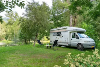 Stellplatz - Classique Stellplatz - Strom 16 A - Camping Sandaya Domaine du Verdon