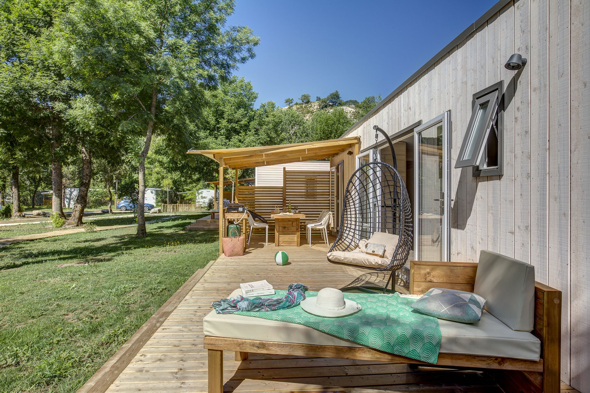 Location - Cottage Premium - 2 Chambres-  2 Salles De Bains - Climatisation - Camping Sandaya Domaine du Verdon
