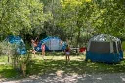 Kampeerplaats(en) - Standplaats Bij Het Water ** - Camping Sandaya Domaine du Verdon