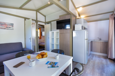 Chalet PREMIUM Daudet 30 m2 air conditioned- 2 bedrooms - Terrace 13.5 m2 — 4