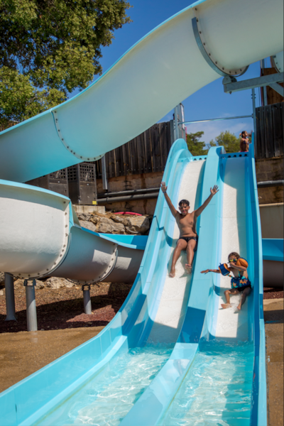 Camping La Pinède