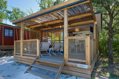Chalet CONFORT + Mistral 25m² - air conditionned - 2 bedrooms - terrace 12m² 4/5 pers. — 10