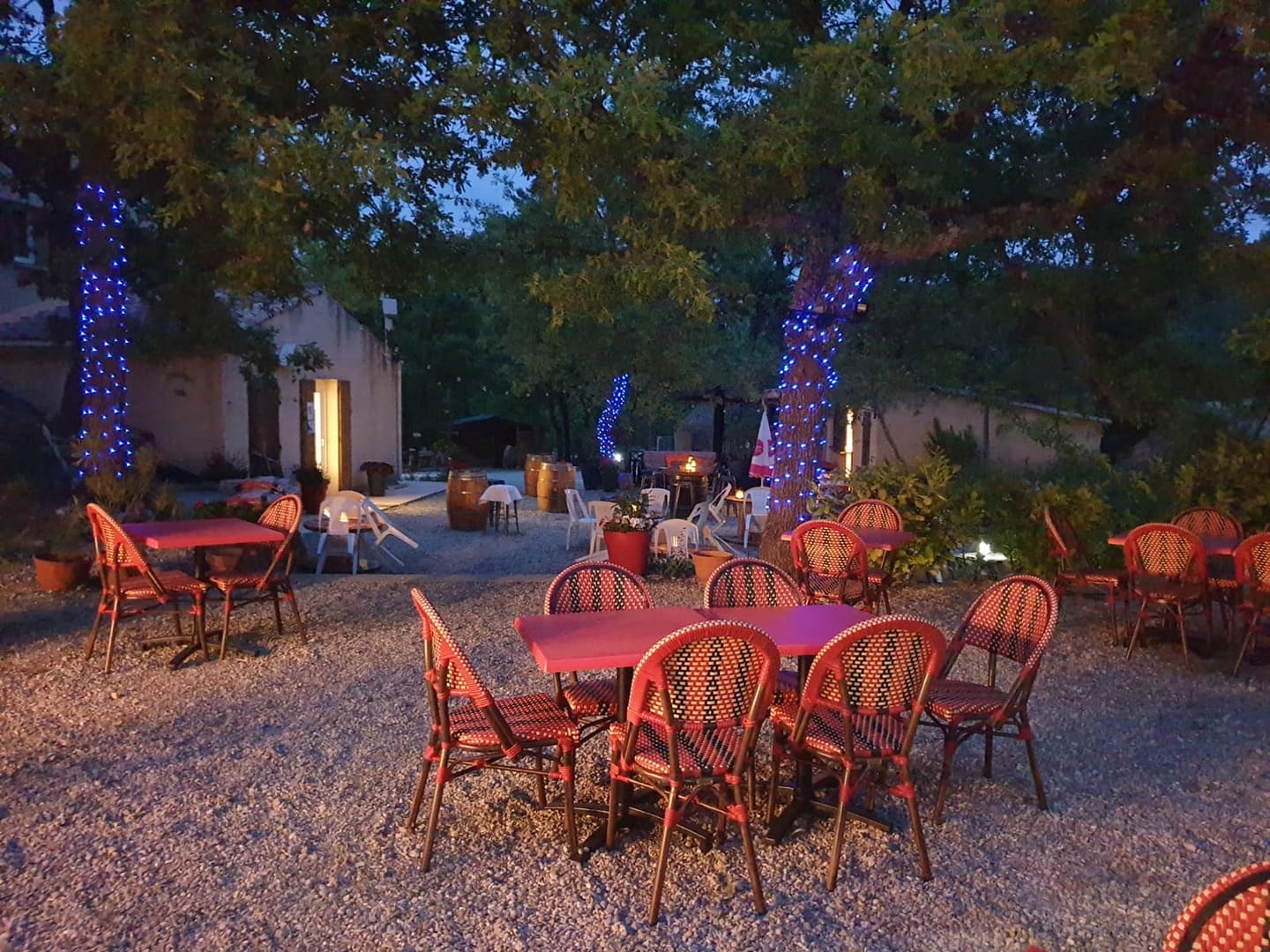 Ushuaïa Villages - Camping Le Lavandin *** — Photo 2