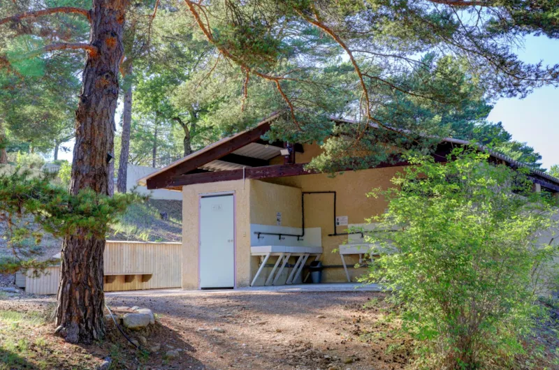 Chalet Provence Sans Sanitaires