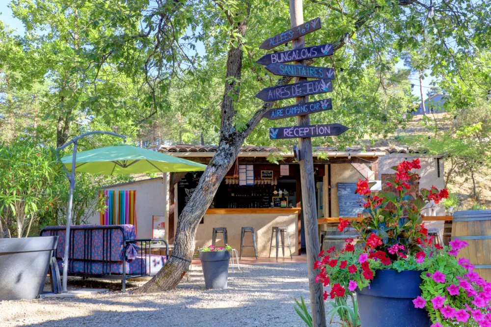 Camping Ushuaïa Villages le Lavandin - image n°13 - UniversalBooking