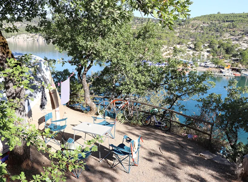 Emplacement Tente - Acces Pieton